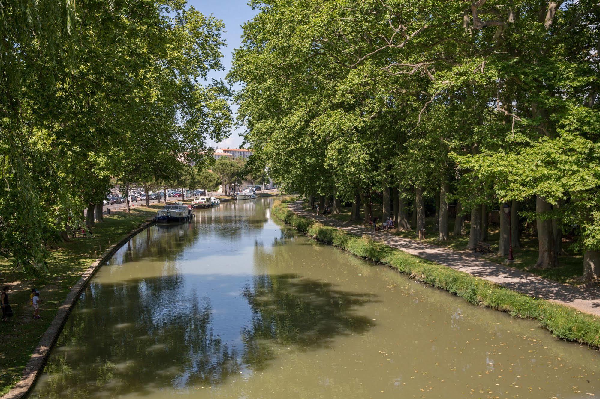 Hotel Du Canal Кастельнодари Экстерьер фото
